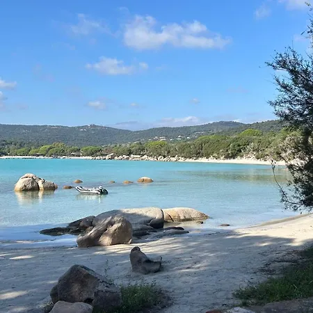 Sejour Ideal A Santa Giulia ! Mini-villa A 100m De La Plage