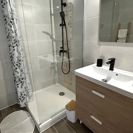 Casa de Férias Sejour Ideal A Santa Giulia ! Mini-villa A 100m De La Plage *