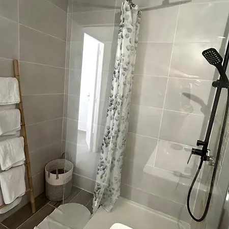 Sejour Ideal A Santa Giulia ! Mini-villa A 100m De La Plage Casa de Férias