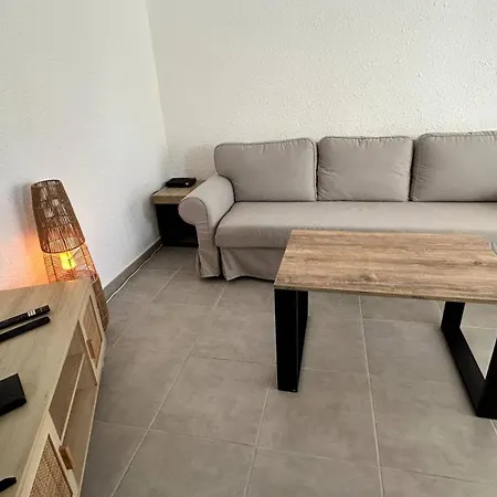 Sejour Ideal A Santa Giulia ! Mini-villa A 100m De La Plage *