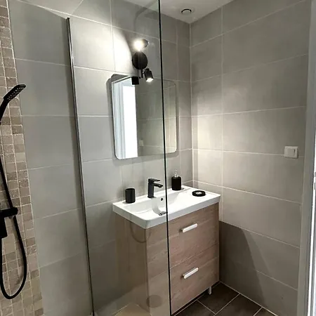 Sejour Ideal A Santa Giulia ! Mini-villa A 100m De La Plage Casa de Férias