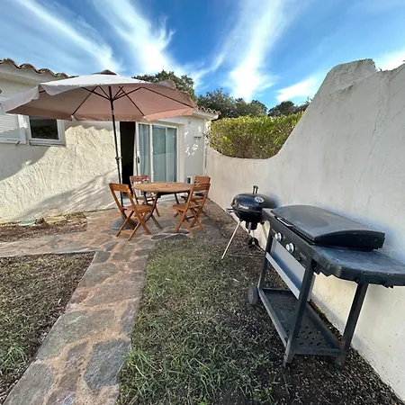 Sejour Ideal A Santa Giulia ! Mini-villa A 100m De La Plage Casa de Férias